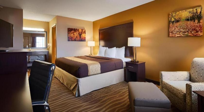 Best Western Taylor Inn Buitenkant foto